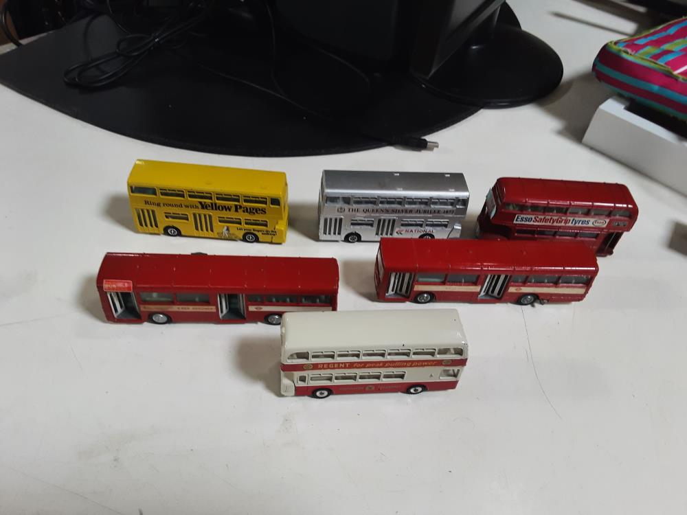 BUS DINKY ANGLAIS