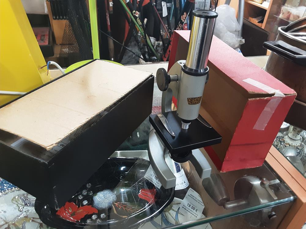 MICROSCOPE OPTICO 