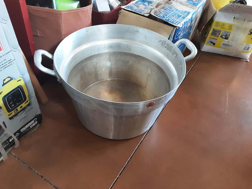 BASSINE METAL