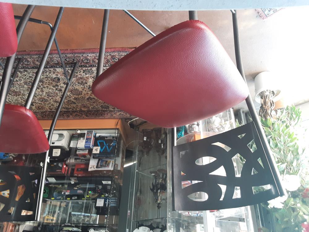 TABOURET SKIE ROUGE