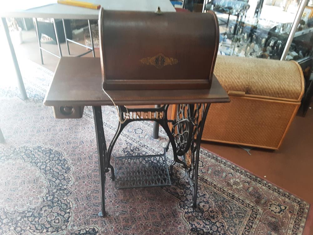 MACHINE A COUDRE