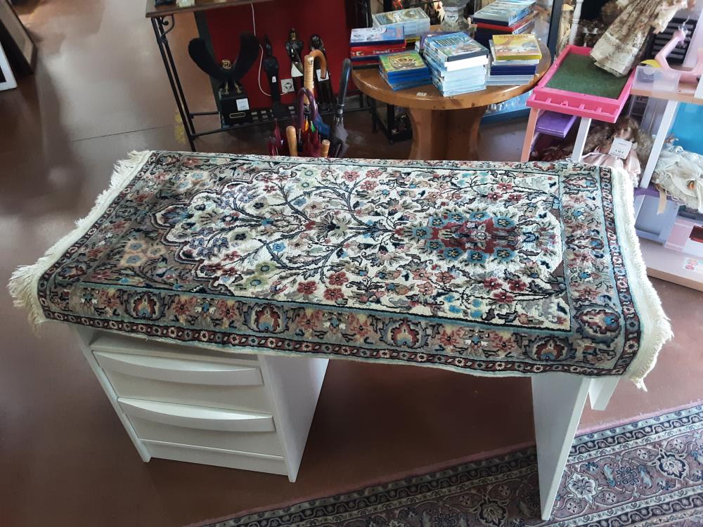 TAPIS EN SOIE 