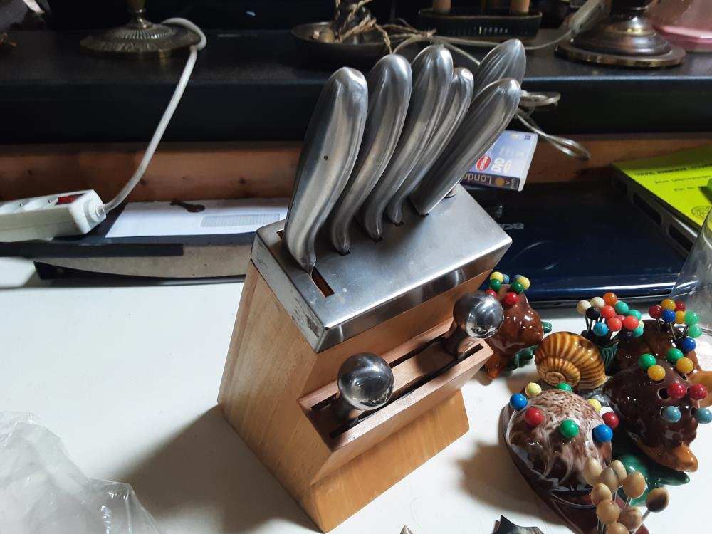 BATTERIE COUTEAUX INOX