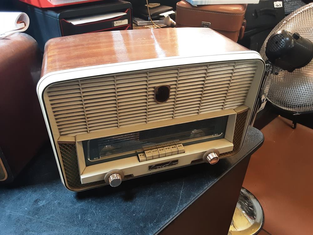 RADIO CONSOLA DECO