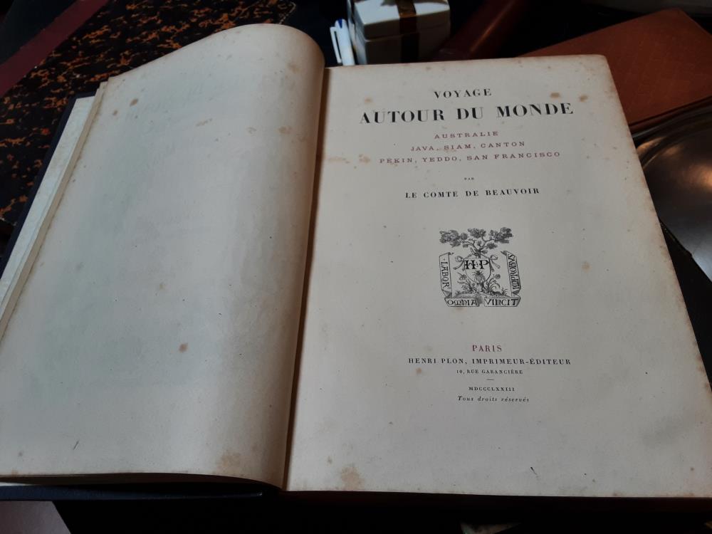 LIVRE VOYAGE VOYAGE AUTOUR DU MONDE EDITION 1872