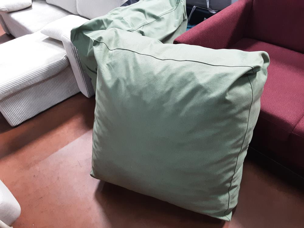 POUF CROCODILE VERT PN 198 