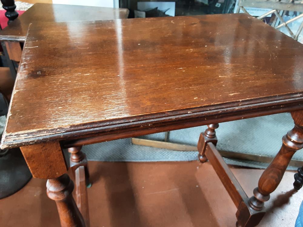 LOT DE 2 TABLETTES GIGOGNE BOIS