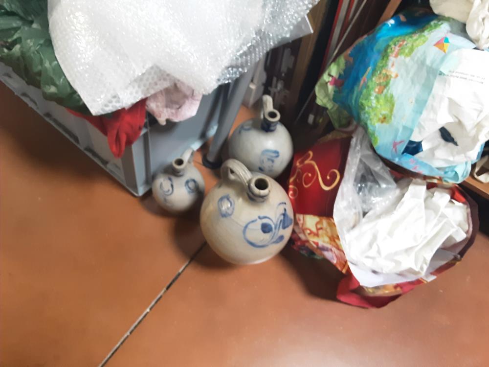 SERIE DE 3 PICHETS 