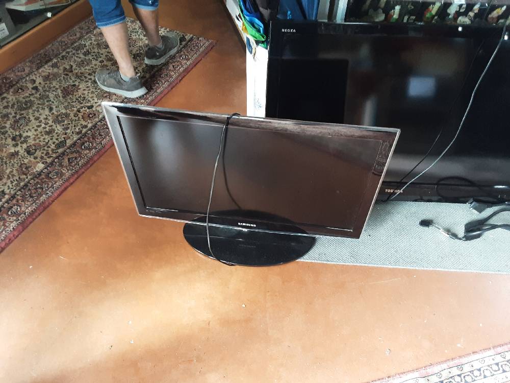 TÉLÉVISION SAMSUNG + TEL