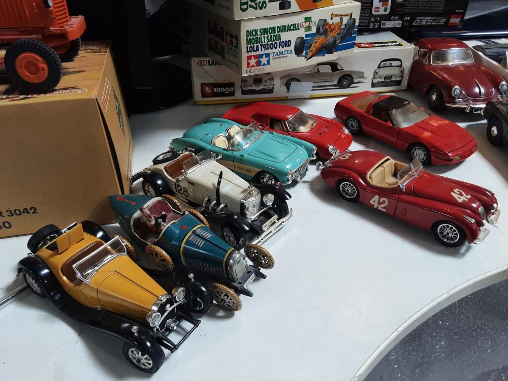 VOITURE