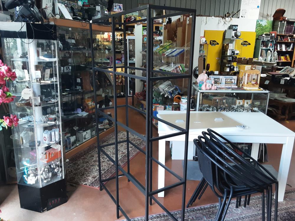 ETAGERE MÉTALLIQUE 5 PLV