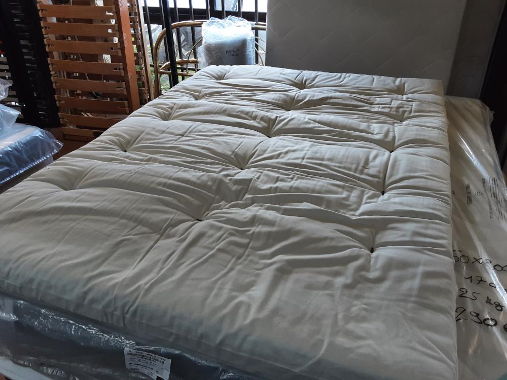 MATELAS POUR FUTON 11CM 140X180 PN 299