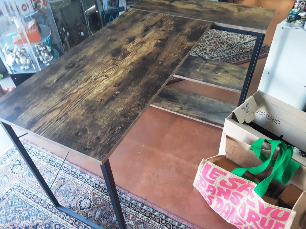 BUREAU D’ANGLE IMITATION BOIS