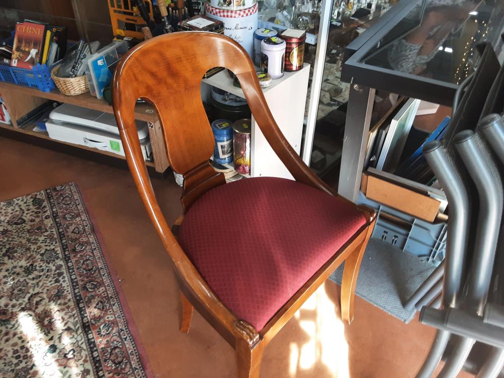 CHAISE BOIS ASSISE ROUGE
