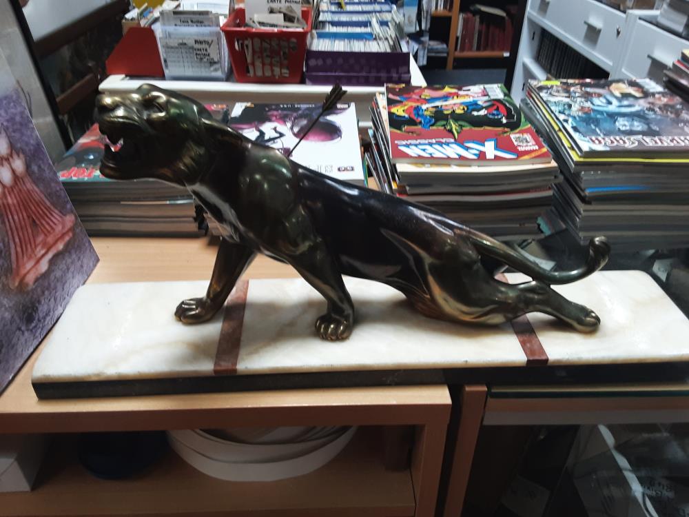 STATUE PANTHERE