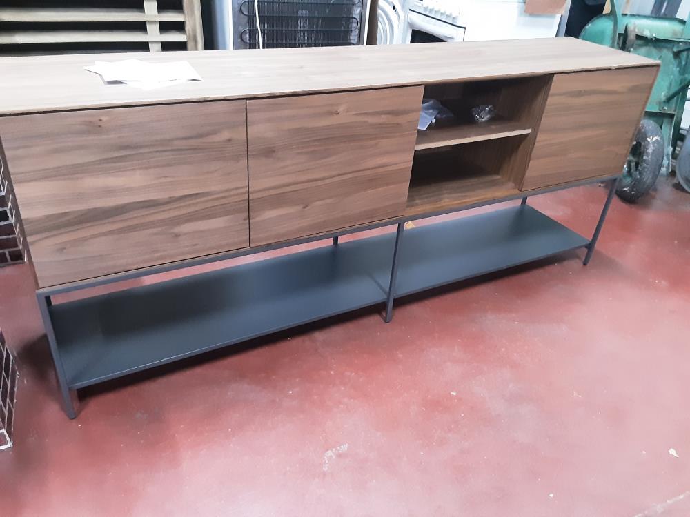 MEUBLE TV 3P PLAQUAGE NOYER PN 1149 