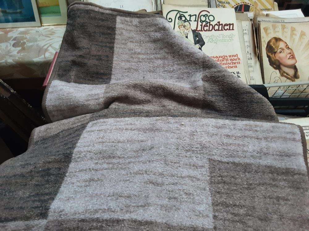 TAPIS COULOIR BEIGE