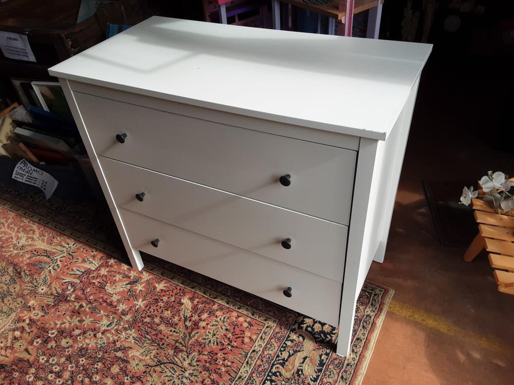 COMMODE BLANCHE 3 TIROIRS