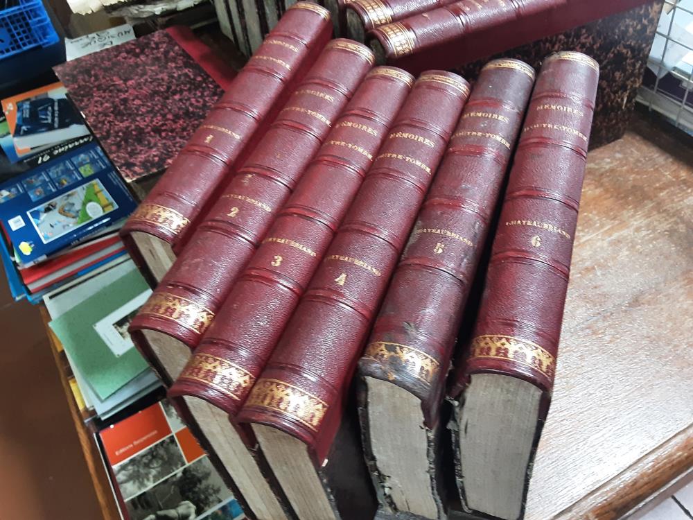LOT DE 6 VOLUMES CHATEAUBRIAND OUTRE TOMBE 1861