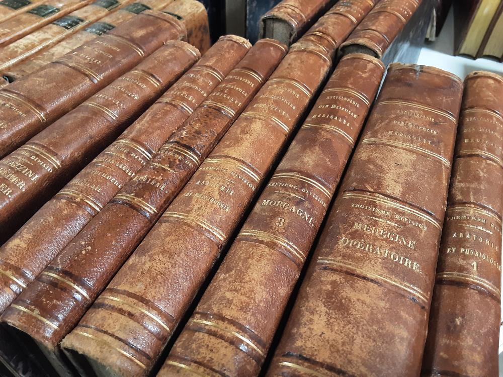 LIVRE ENCYCLOPÉDIE DES SCIENCES 1834-1841