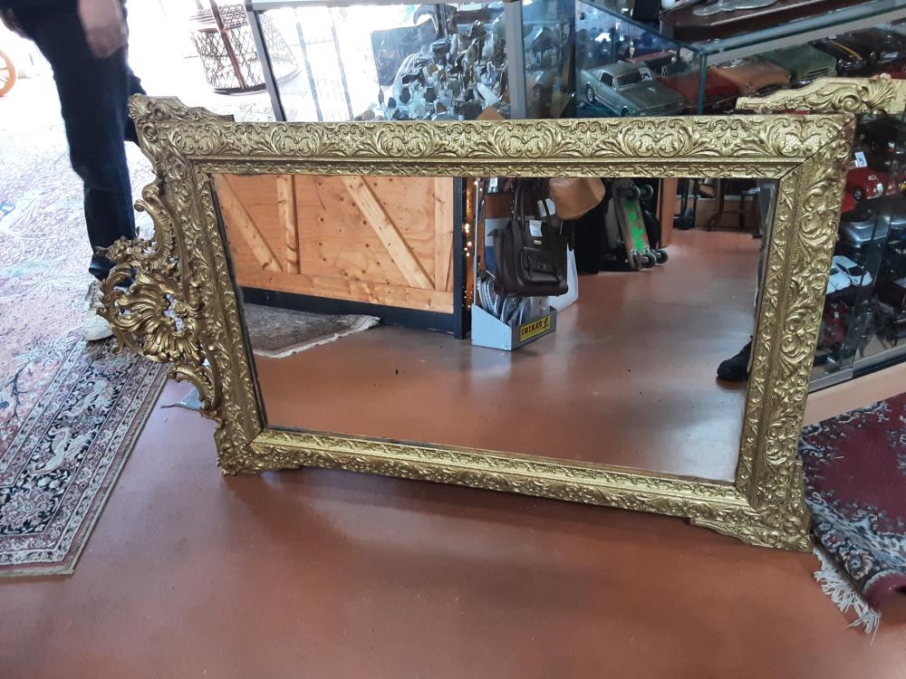 MIROIR BOIS SCULPTE DORE