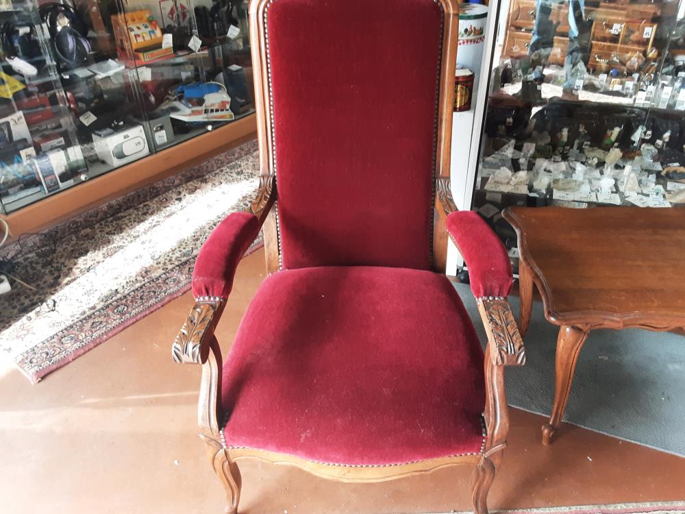 FAUTEUIL VOLTAIRE TISSUS ROUGE 
