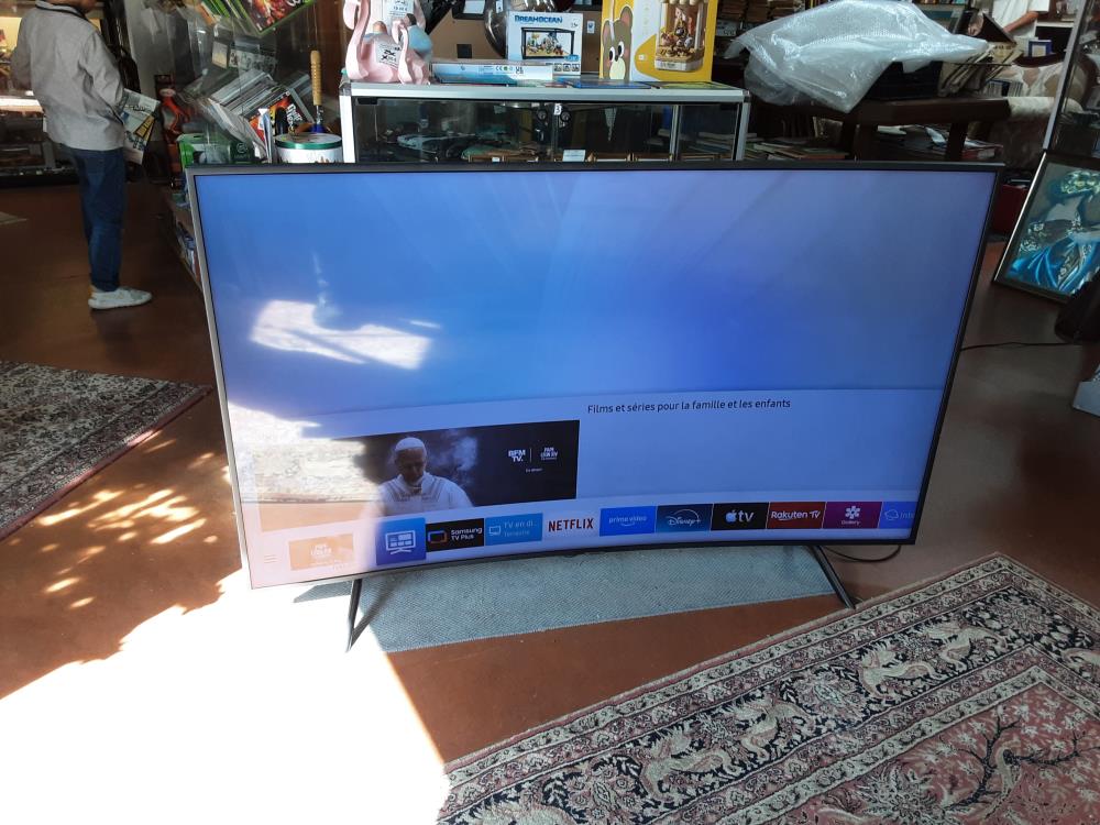 TELEVISION SAMSUNG UE65RU7305 + TEL