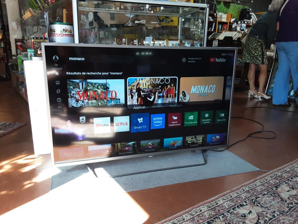 TELEVISEUR AMBILIGHT PHILIPS 50POS6753/12+TEL