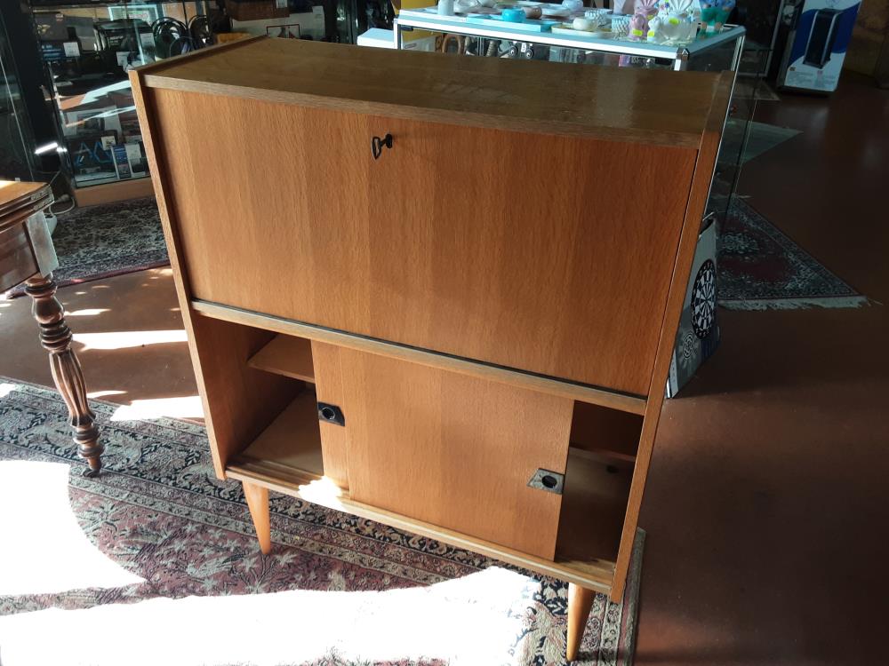 SECRETAIRE 3P 1T
