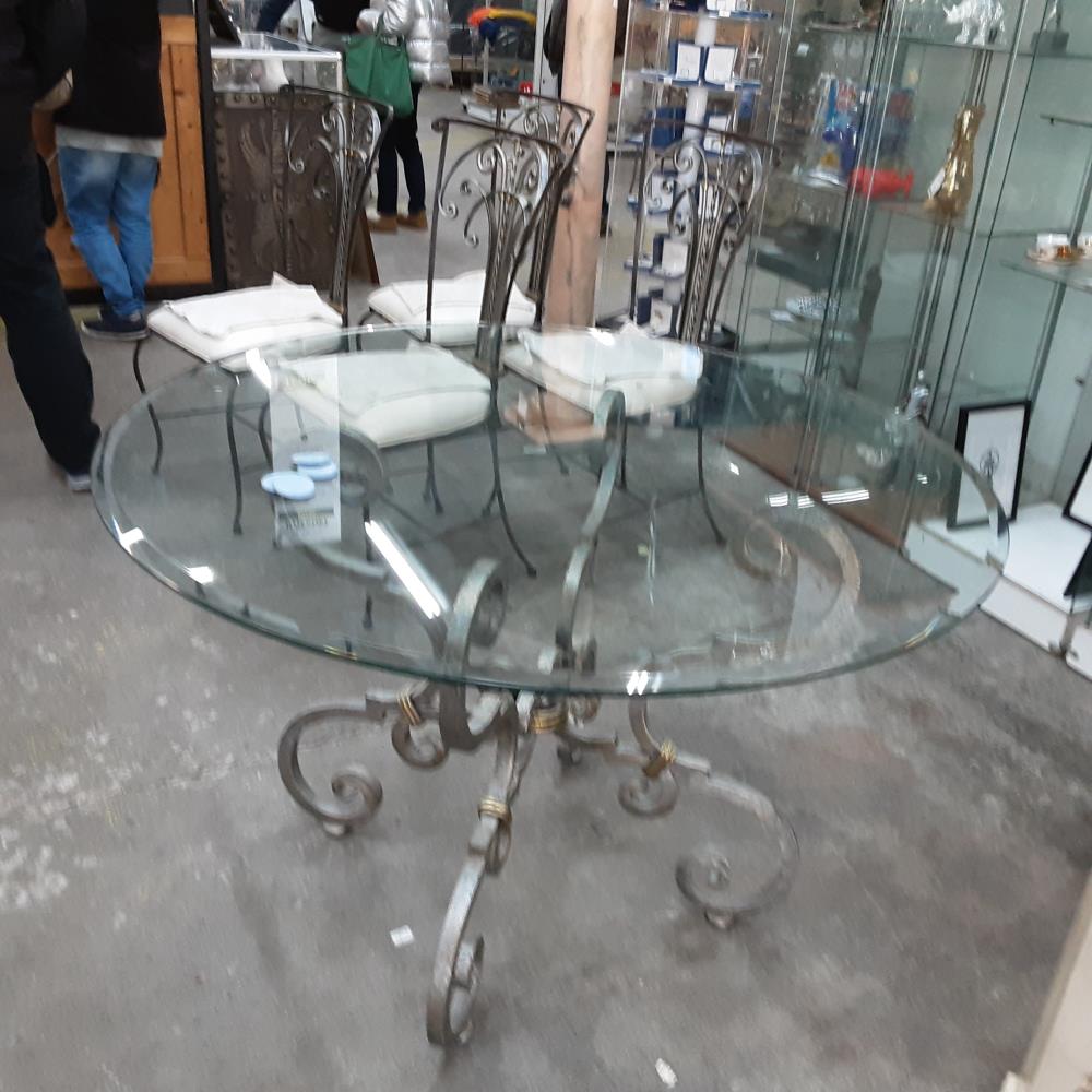 TABLE FF RONDE VERRE BISAUTE 4 CHAISES 