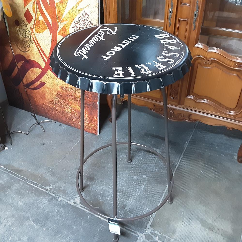 TABLE BRASSERIE