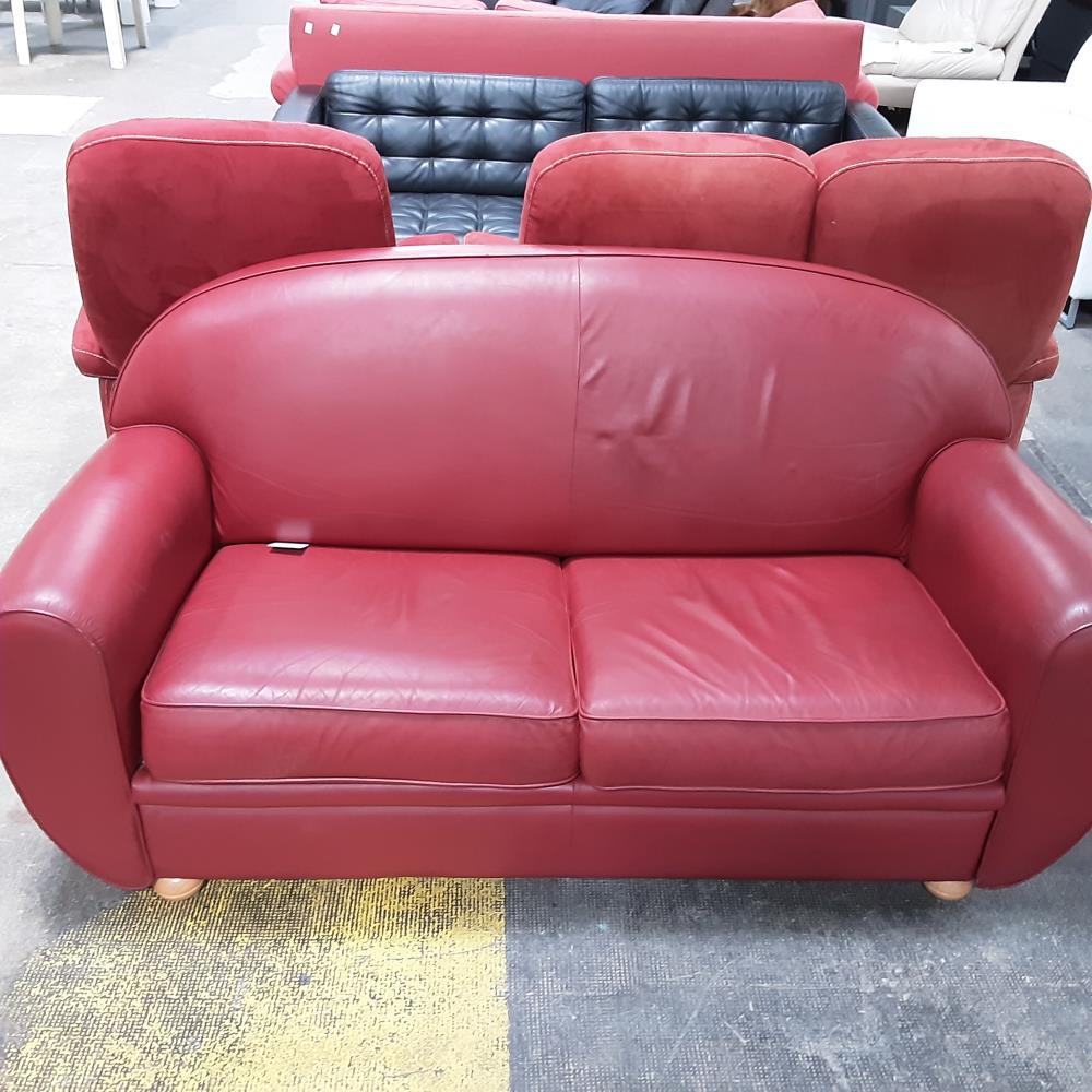 CANAPE CONVERTIBLE ROUGE