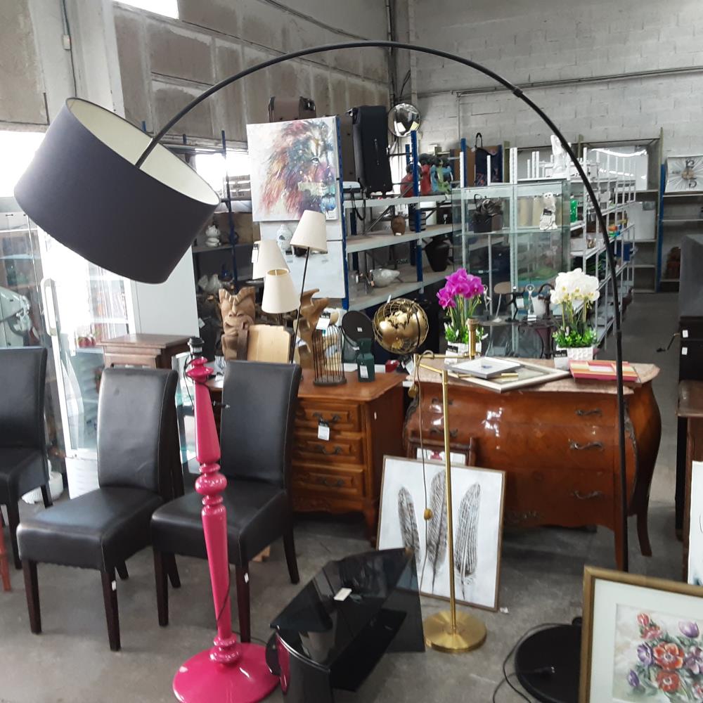GRAND LAMPADAIRE NOIR