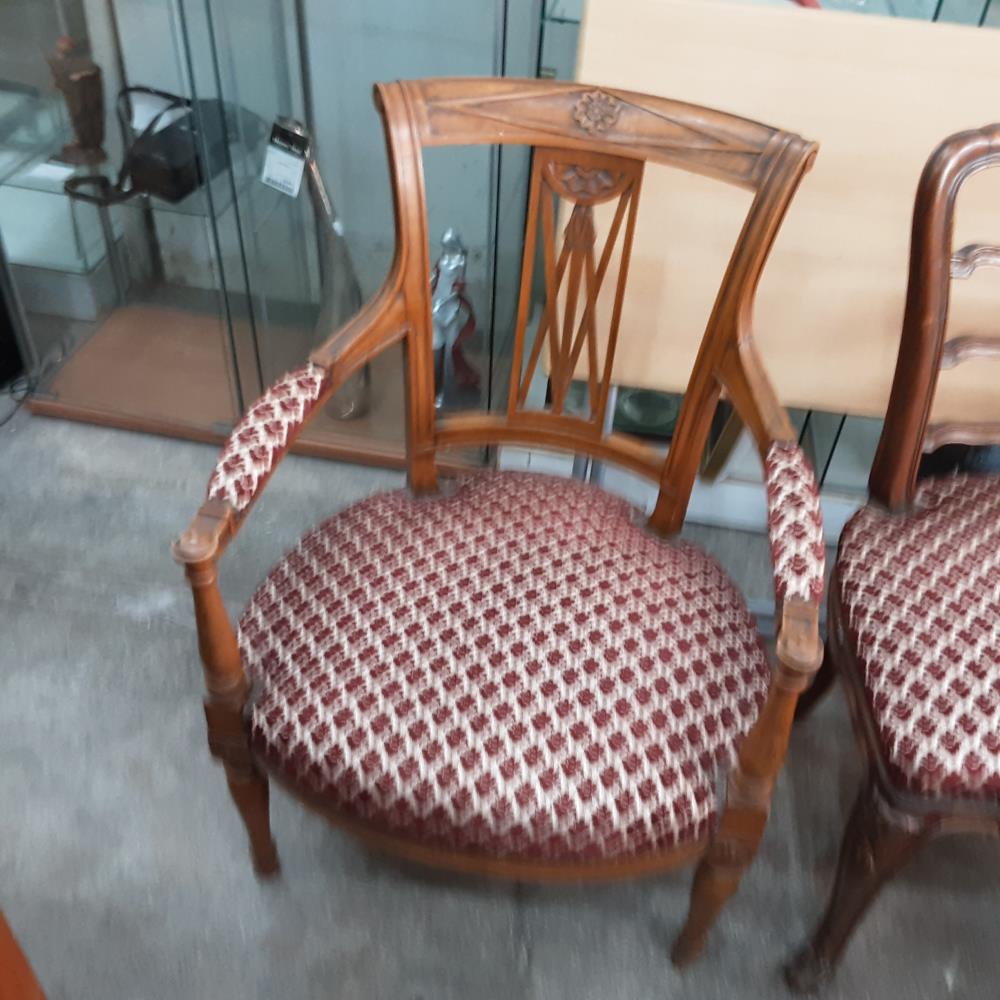 FAUTEUIL ANCIEN ASSISE ROUGE 
