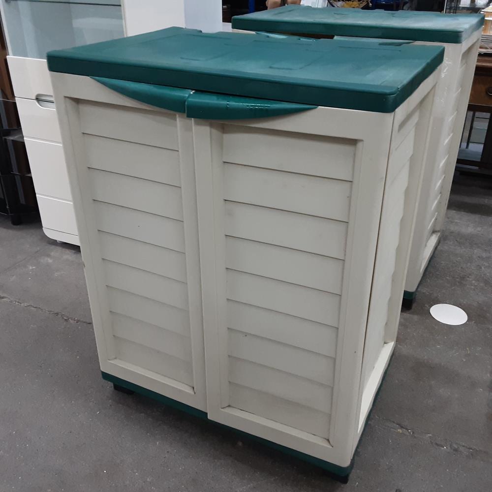 MEUBLE 2 PORTES PLASTIQUE 