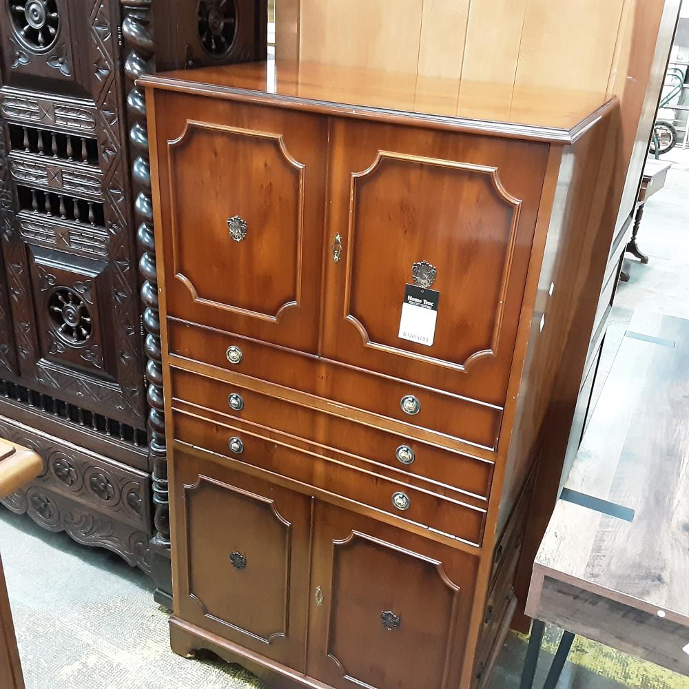 MEUBLE GM 
