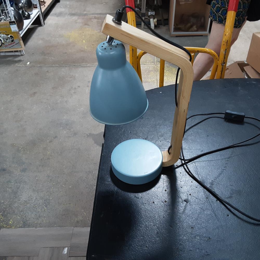 LAMPE PM