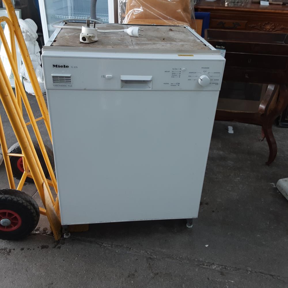 LAVE VAISSELLE MIELE 