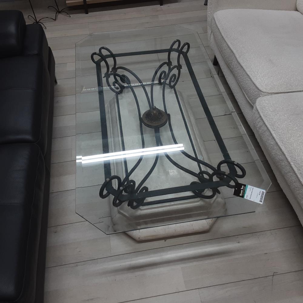 TABLE BASSE DESSUS VERRE 