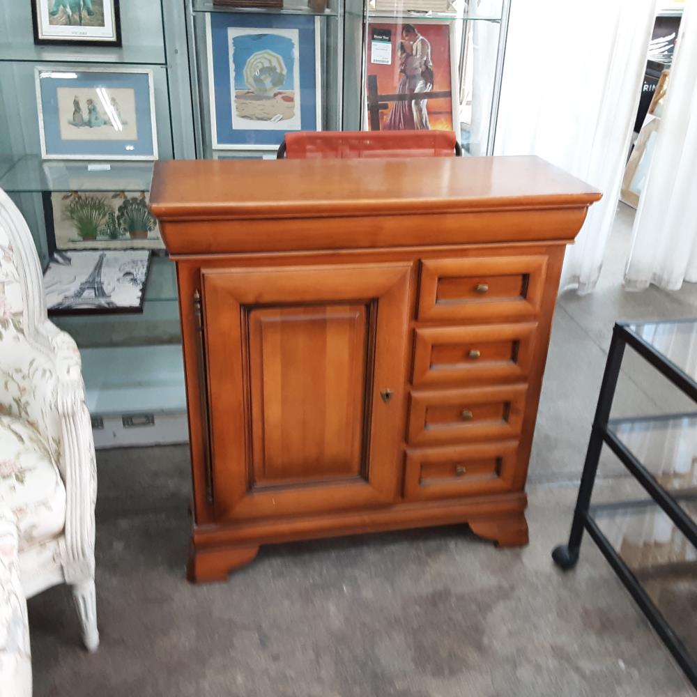 MEUBLE 4T 1P MERISIER 