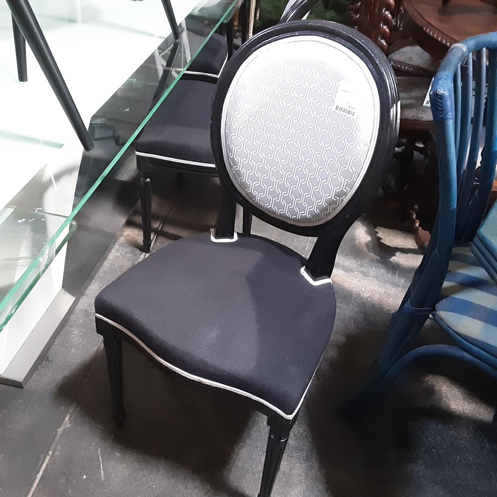 CHAISE MÉDAILLON ST LXVI