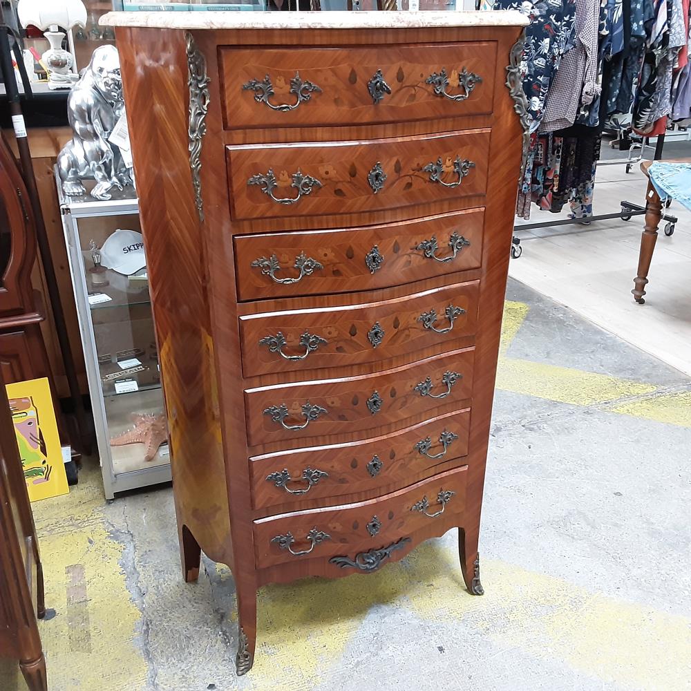 SEMAINIER MARQUETE DESSUS MARBRE 
