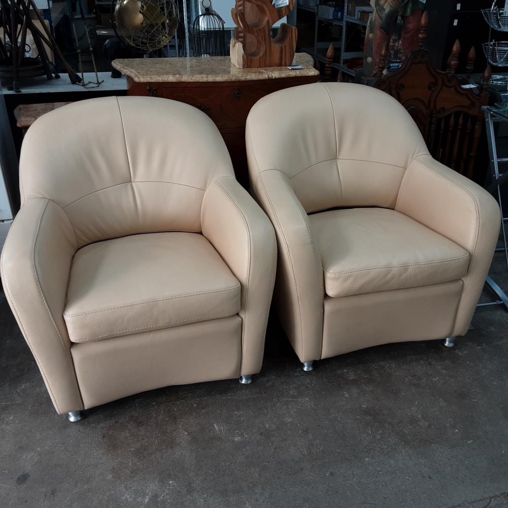 FAUTEUIL CUIR BEIGE 