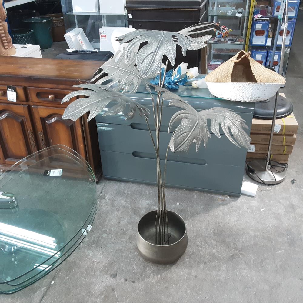DECO PLANTE EN METAL 