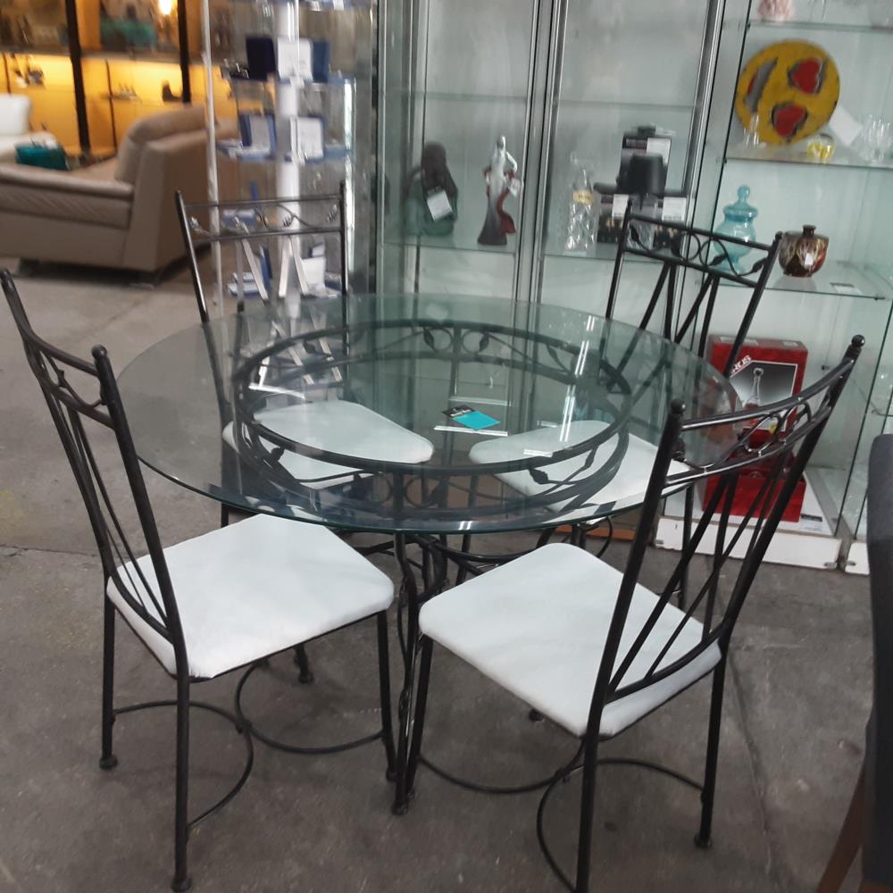 TABLE RONDE VERRE ET 4 CHAISES 