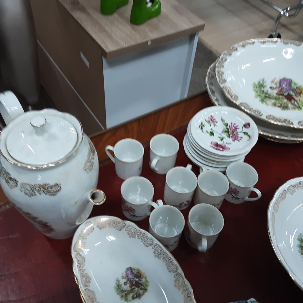 LOT TASSES A CAFE AVEC SOUS TASSES