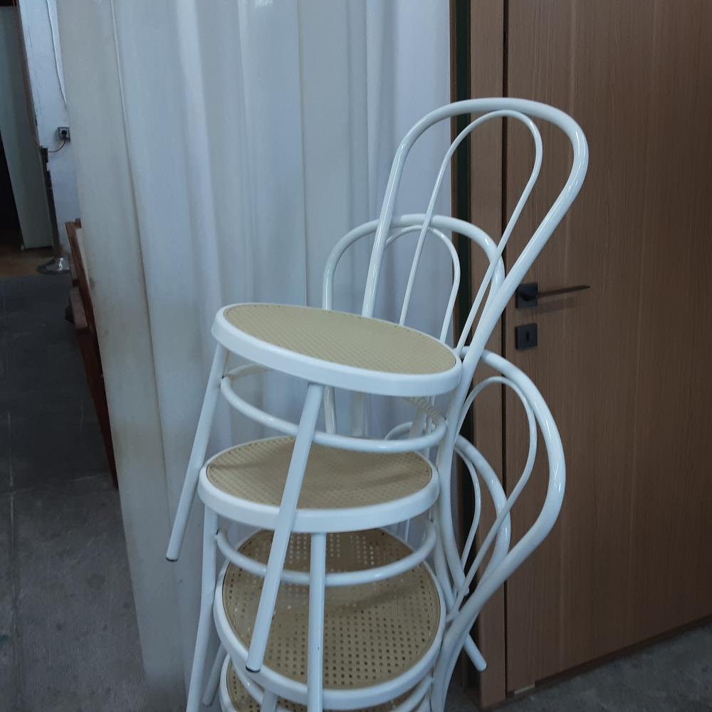 CHAISE BLANCHE