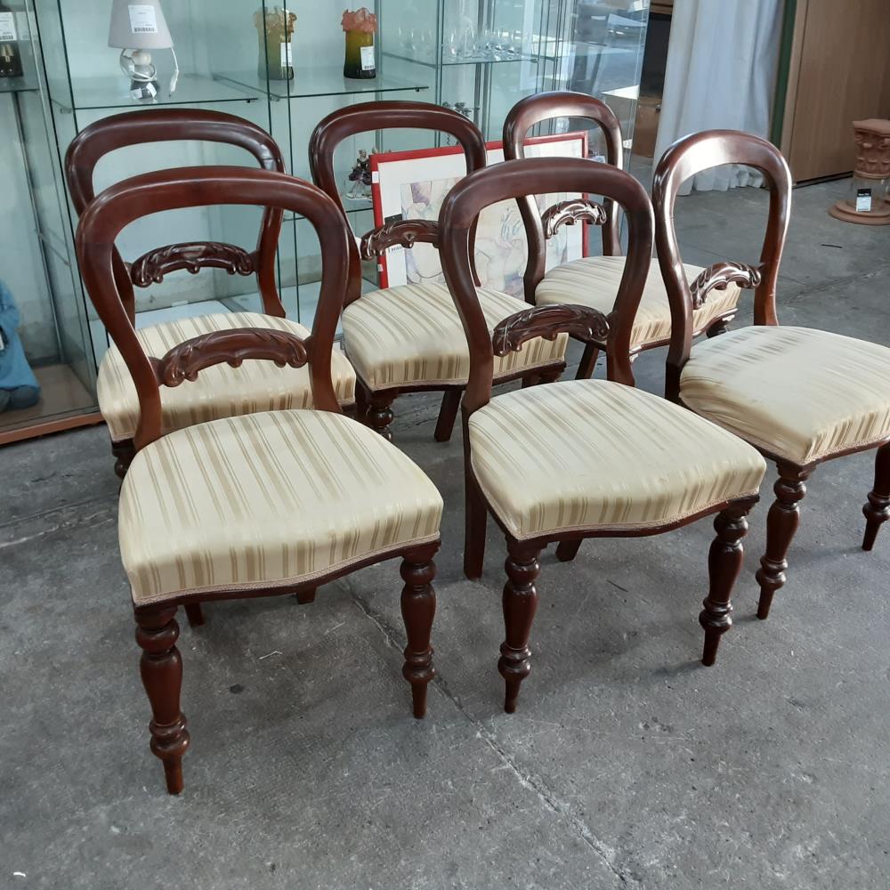 CHAISE TISSU BOIS 