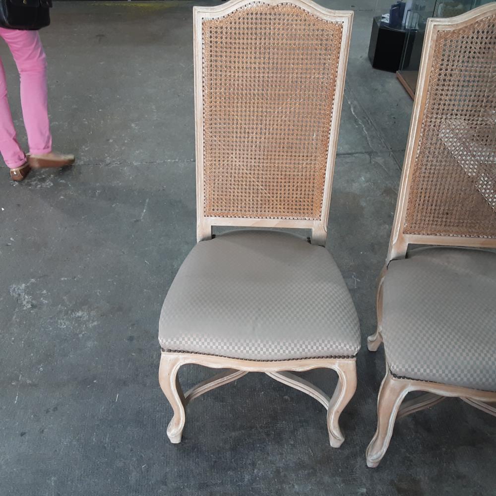 CHAISE CANNEE GRIS