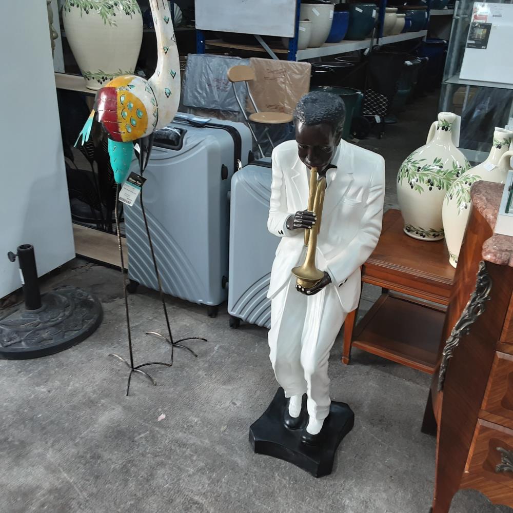 STATUETTE MUSICIEN 